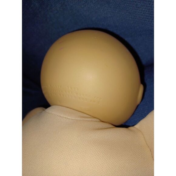 Vintage Cabbage Patch Kids Doll Dimple Brown Eyes Bald Signed 1978 1982 13" - Picture 10 of 12